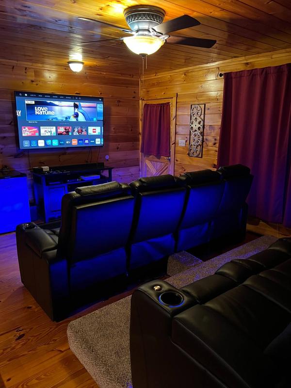 Luxury Theatre Cabin