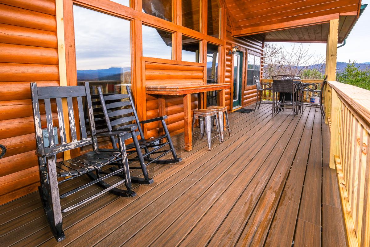 Peaceful View Cabin