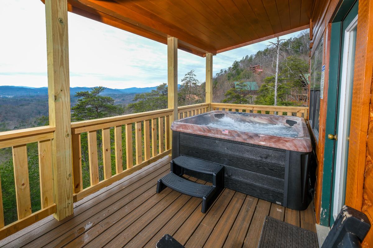 Peaceful View Cabin