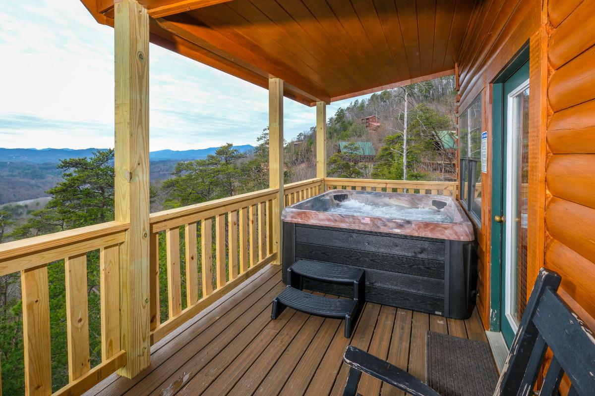 Peaceful View Cabin