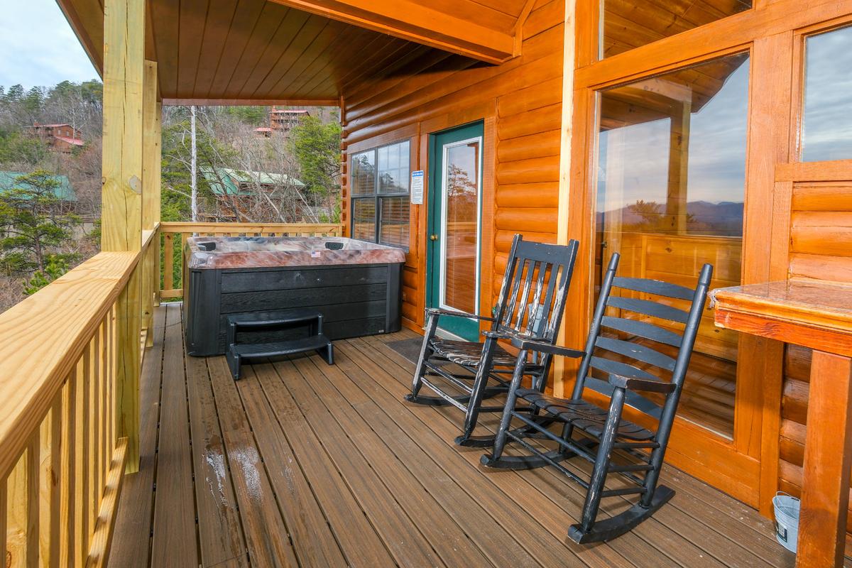 Peaceful View Cabin