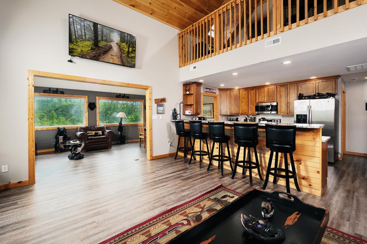 Honey Bear Lodge