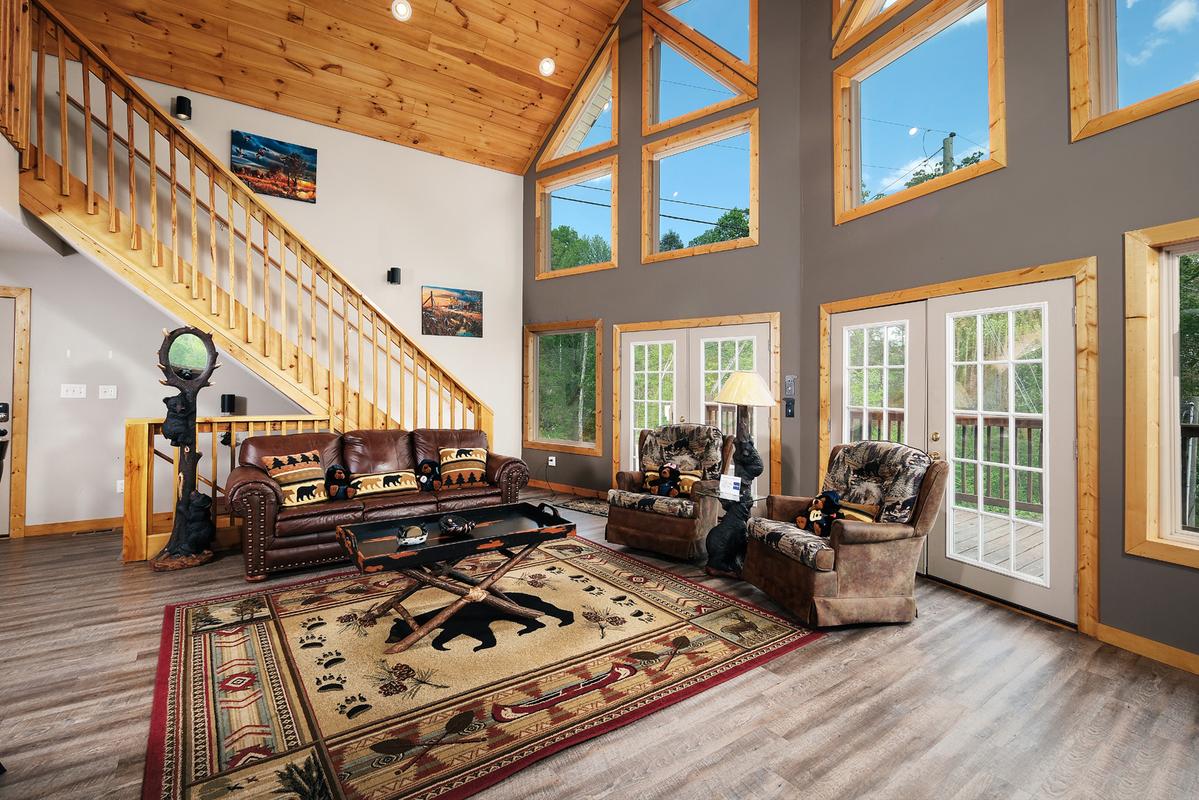 Honey Bear Lodge