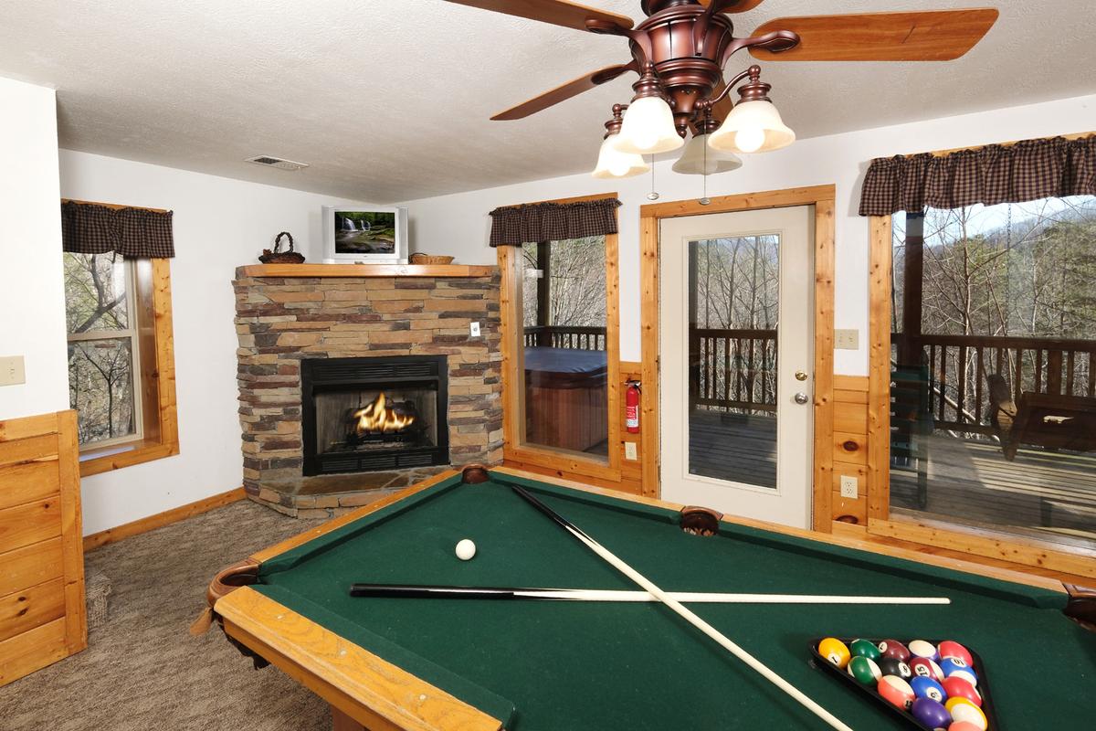 Happy Daze In The Valley 