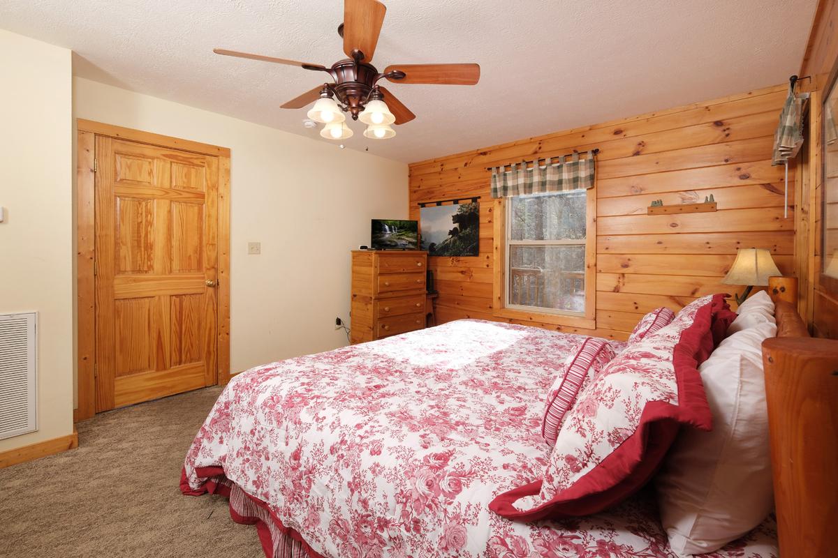 Happy Daze In The Valley 