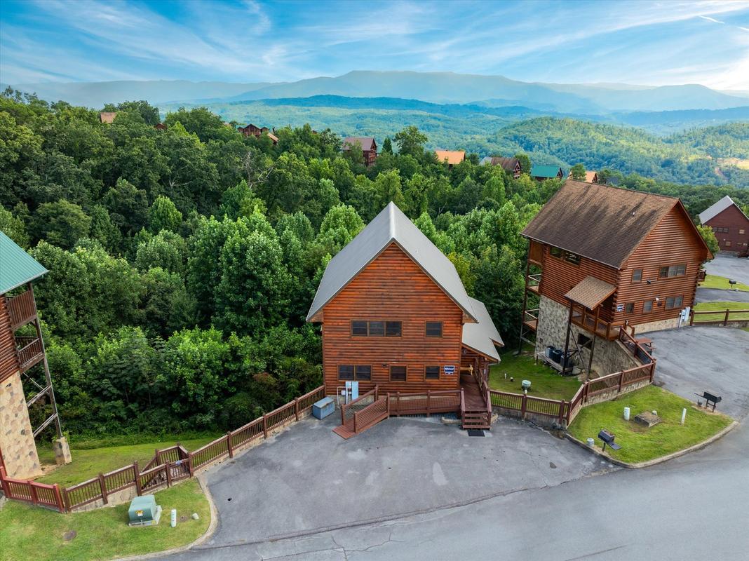 Rocky Top Retreat