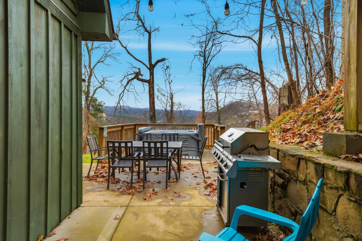 Hummingbird Hideaway