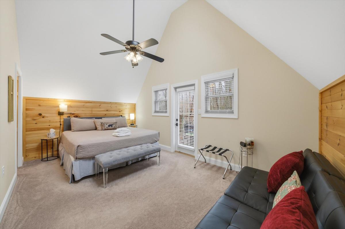 Hummingbird Hideaway