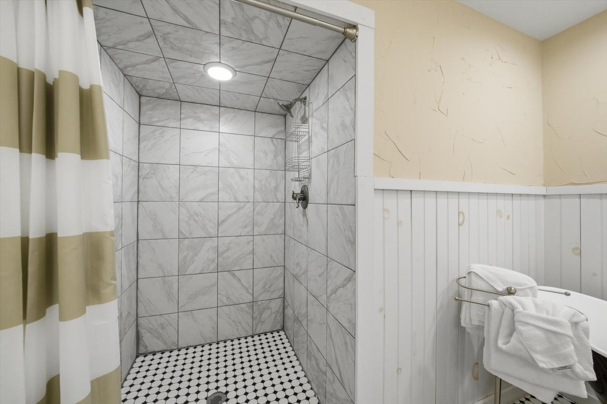 Hummingbird Hideaway