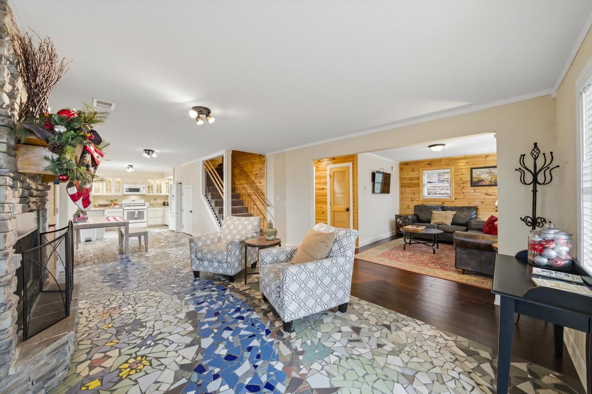 Hummingbird Hideaway 4