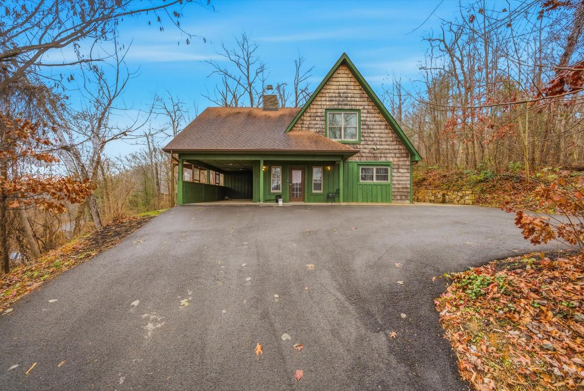 Hummingbird Hideaway