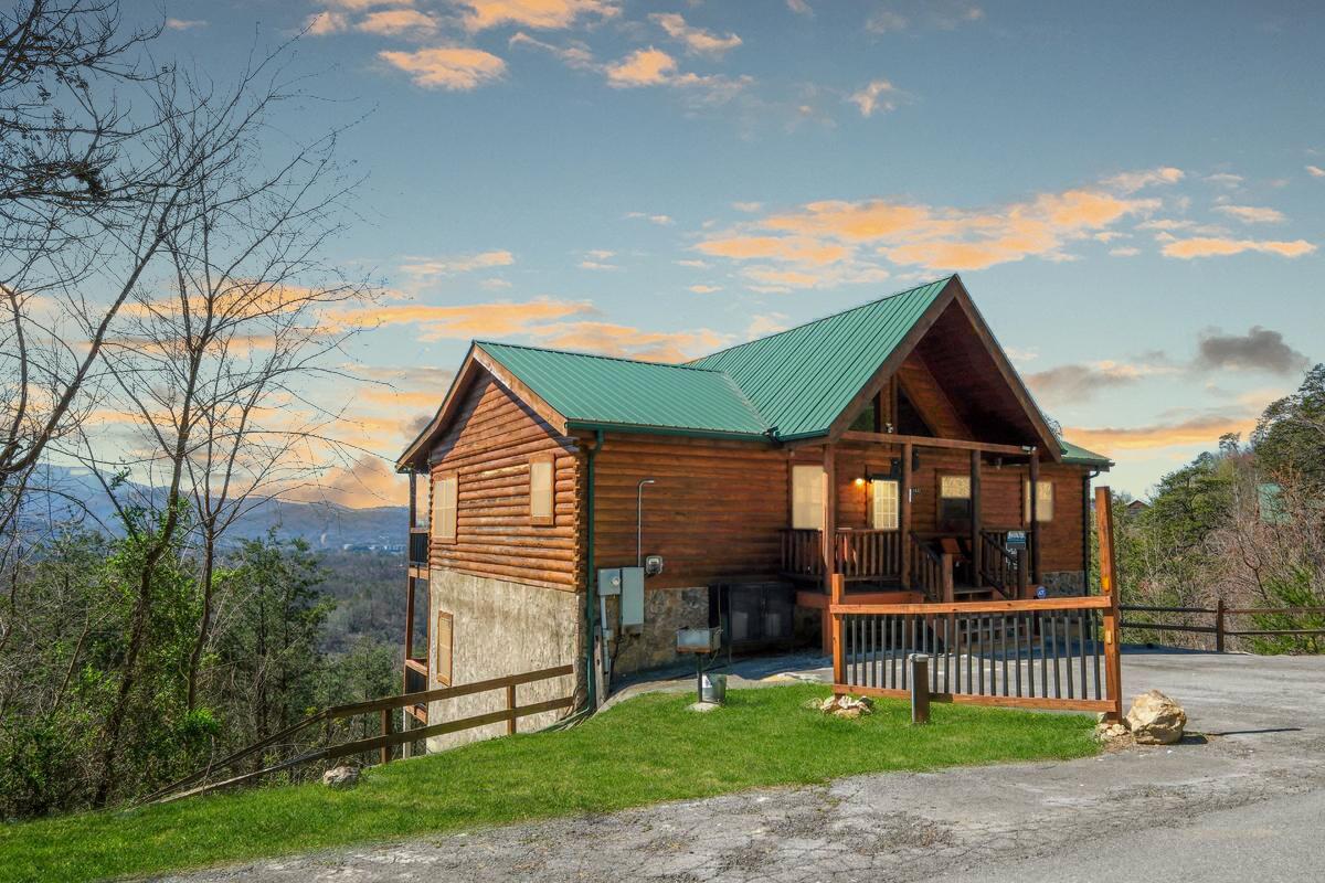 Peaceful View Cabin