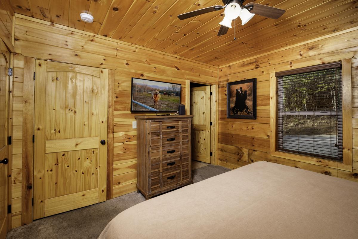 A Bear Creek Plunge | Photo 30