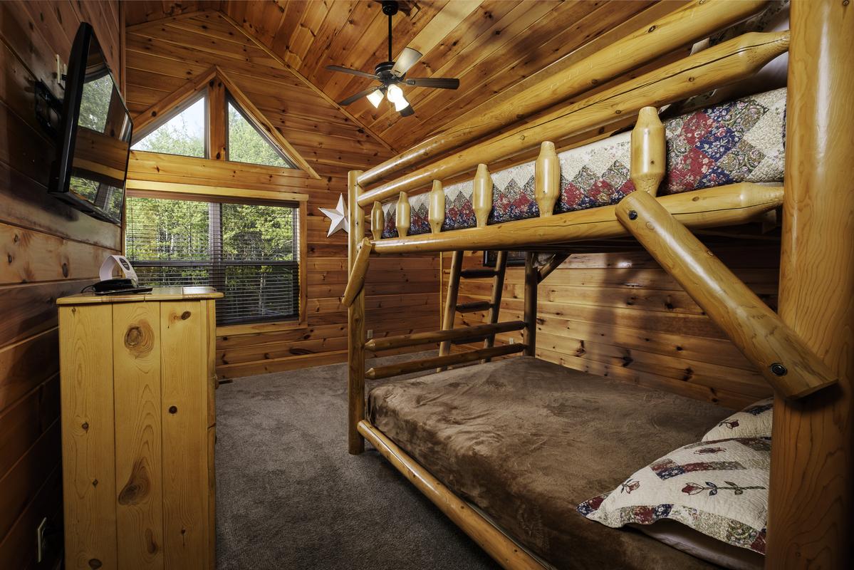 A Bear Creek Plunge | Photo 40