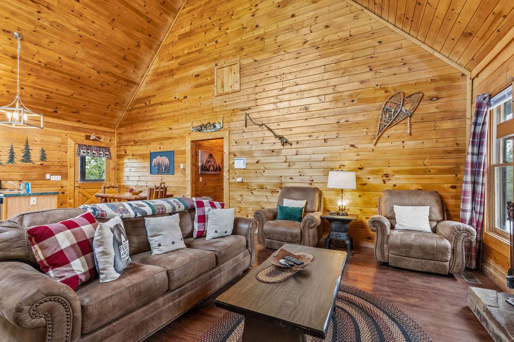 Still Water Hideaway | Photo 6