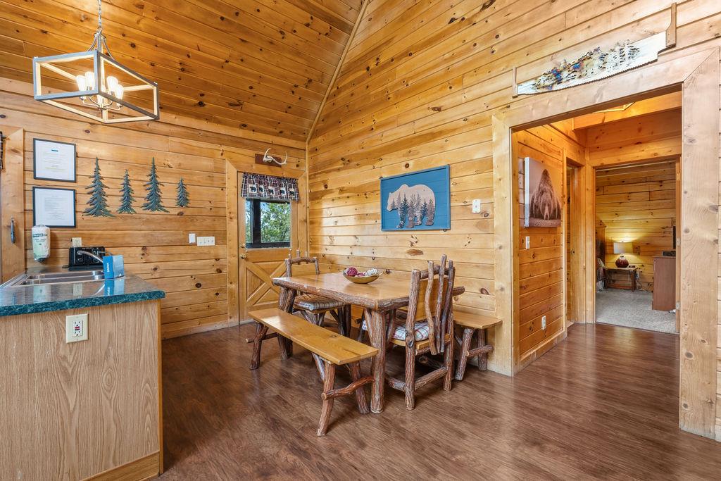 Still Water Hideaway | Photo 10