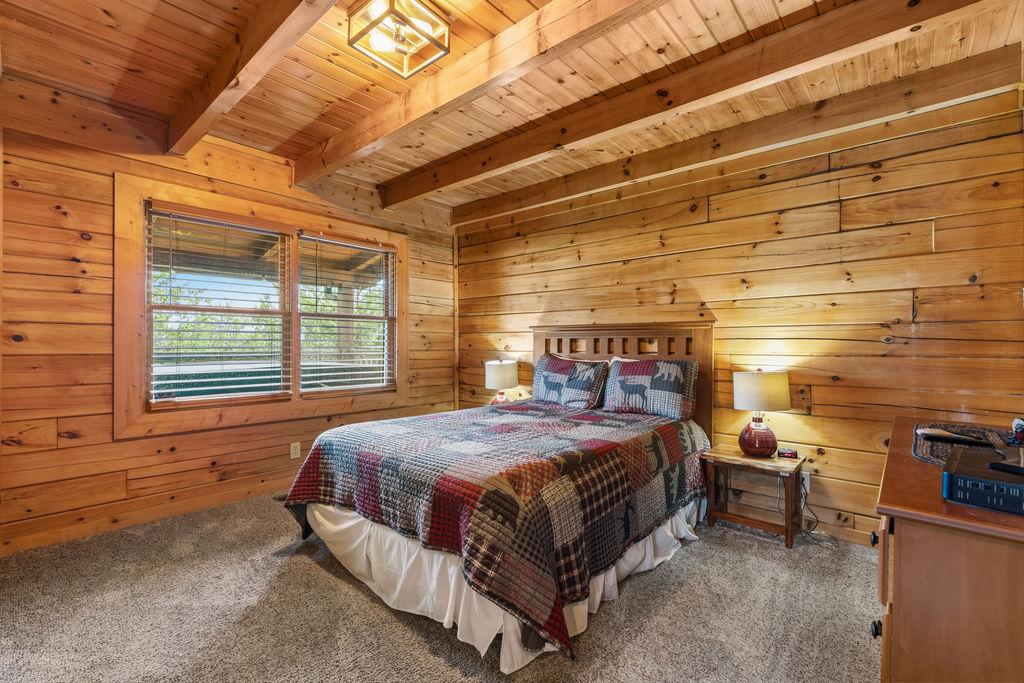 Still Water Hideaway | Photo 24