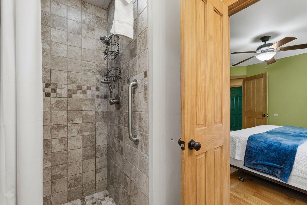 Tree Tops | Photo 24