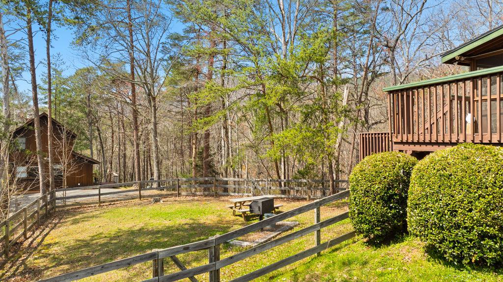 Maple Top | Photo 39