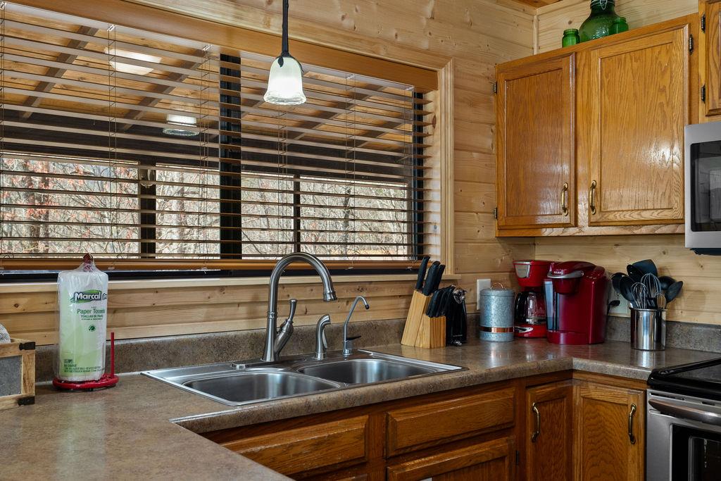 Maple Top | Photo 11