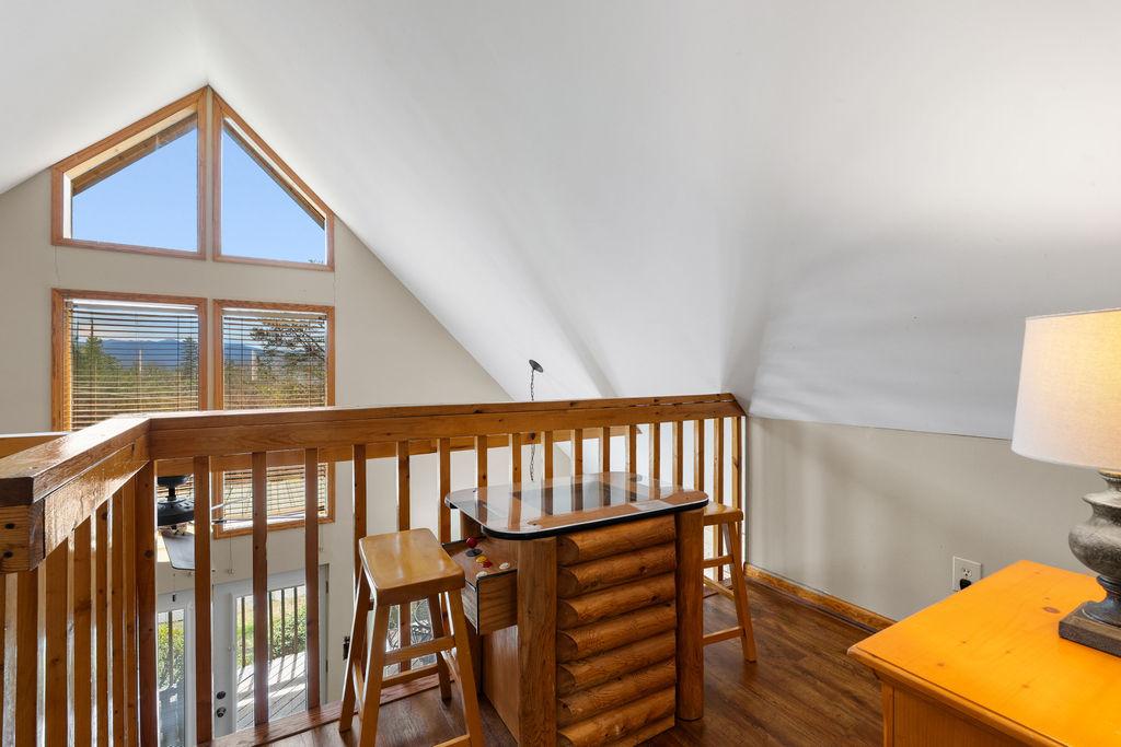 Maple Top | Photo 31