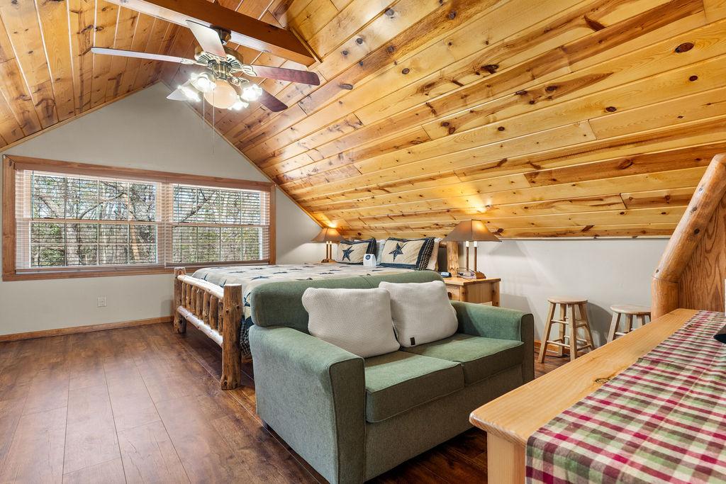 Maple Top | Photo 19