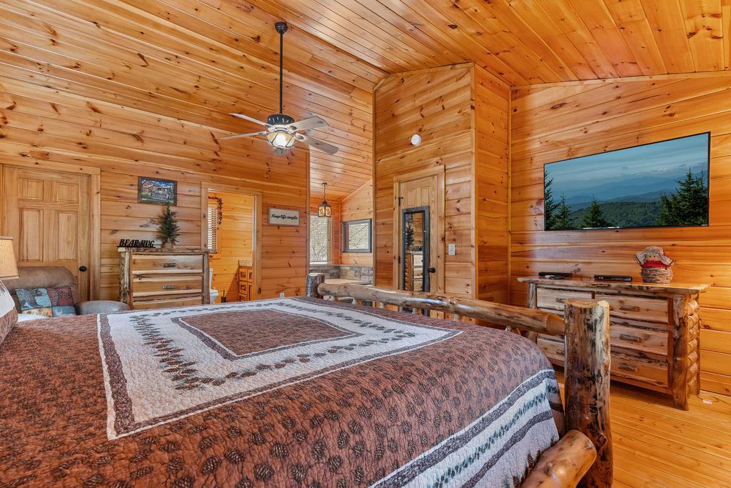 Bear's Den | Photo 16