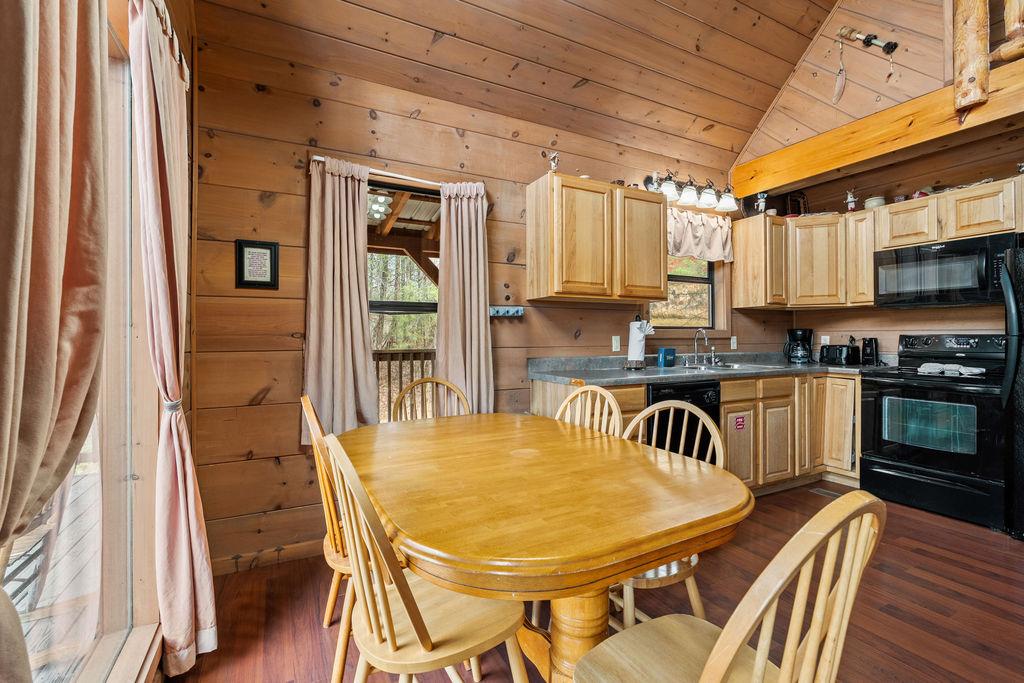 At Trail's End | Photo 12