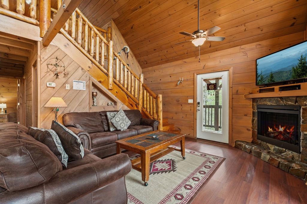 At Trail's End | Photo 6