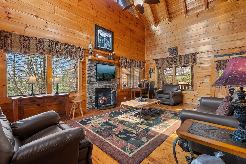 Cherokee Mist | Photo 3