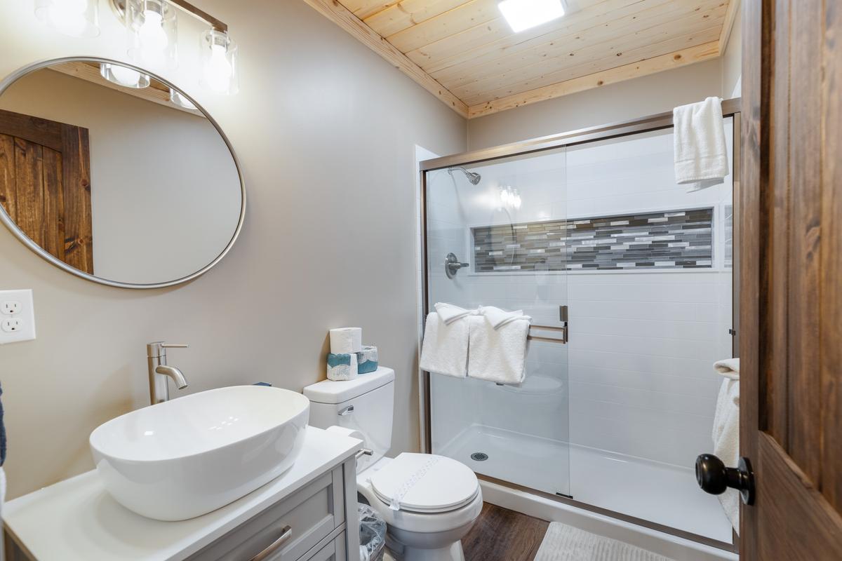 Creation on Display | Photo 61