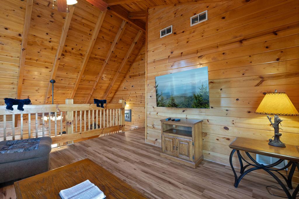 Sweet Serenity Mountain | Photo 33