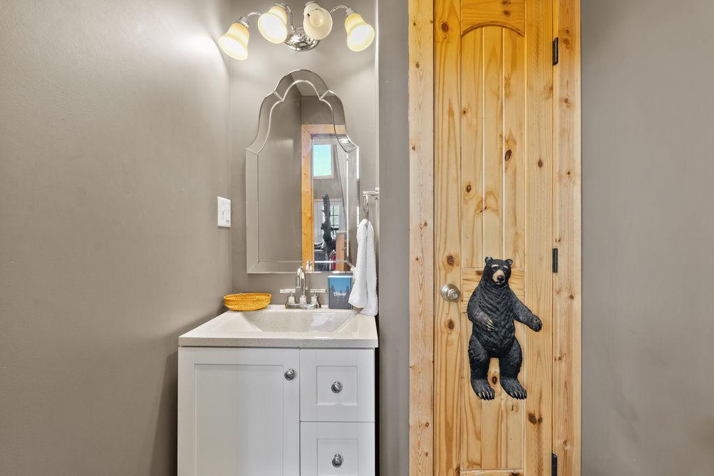 Honey Bear Lodge | Photo 48