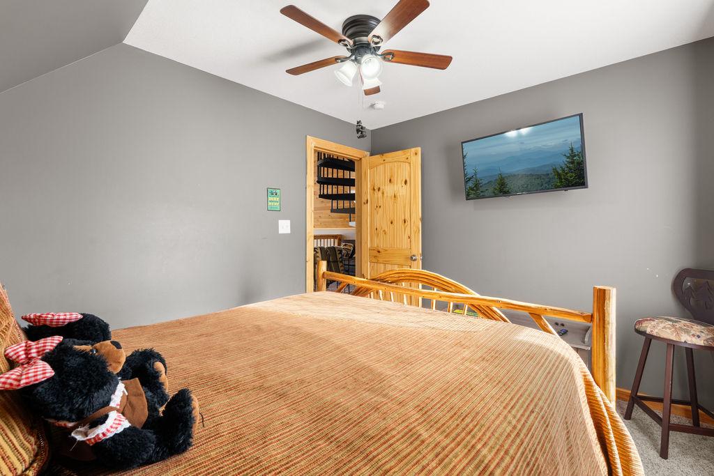 Honey Bear Lodge | Photo 26