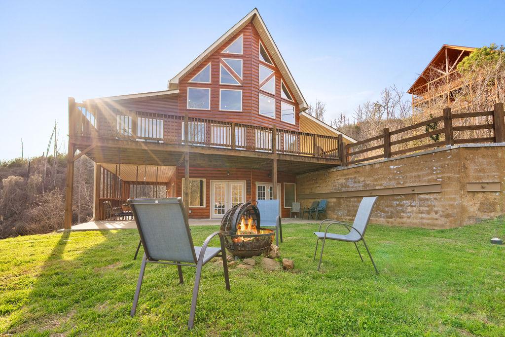 Honey Bear Lodge | Photo 55