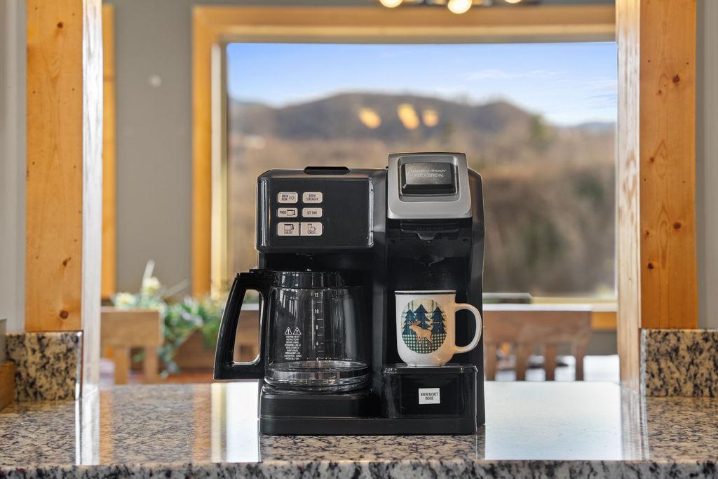 Honey Bear Lodge | Photo 11