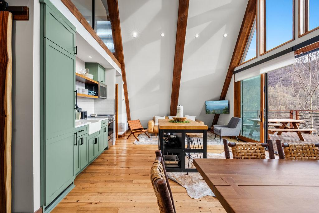 Little Fox Hideaway | Photo 18