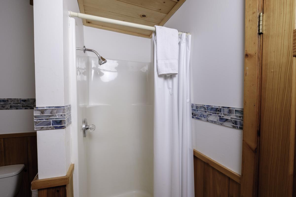 A Mountain Hideaway | Photo 23