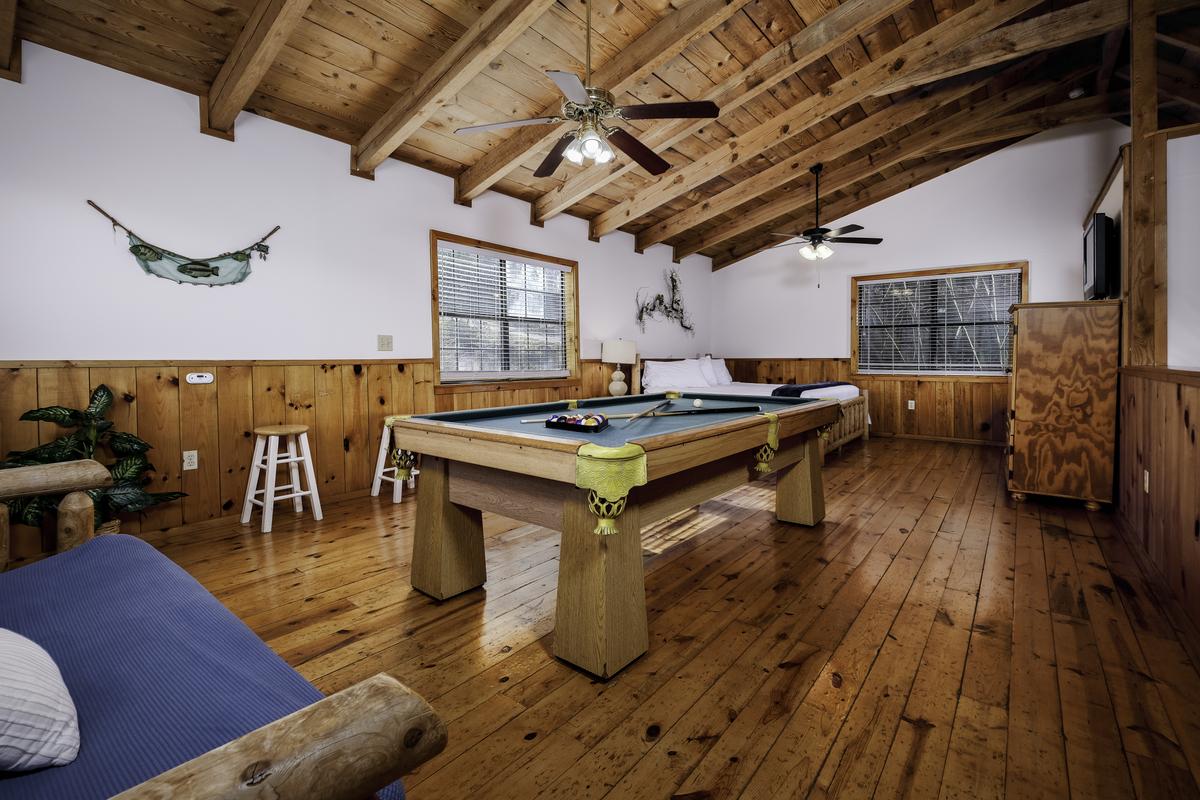 A Mountain Hideaway | Photo 28