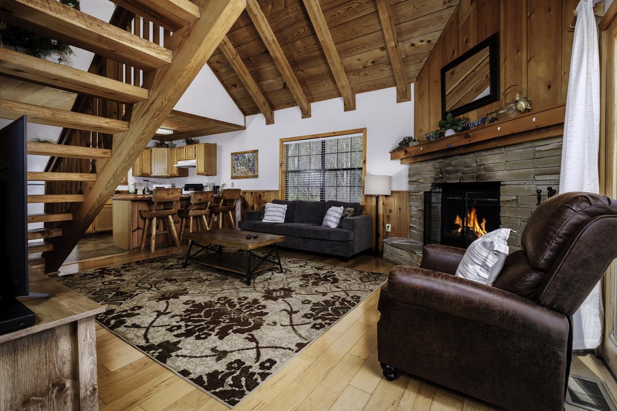 A Mountain Hideaway | Photo 9