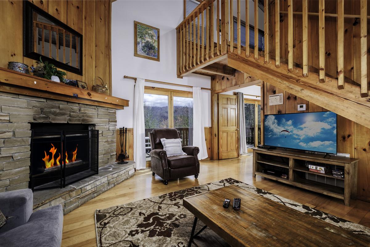 A Mountain Hideaway | Photo 7