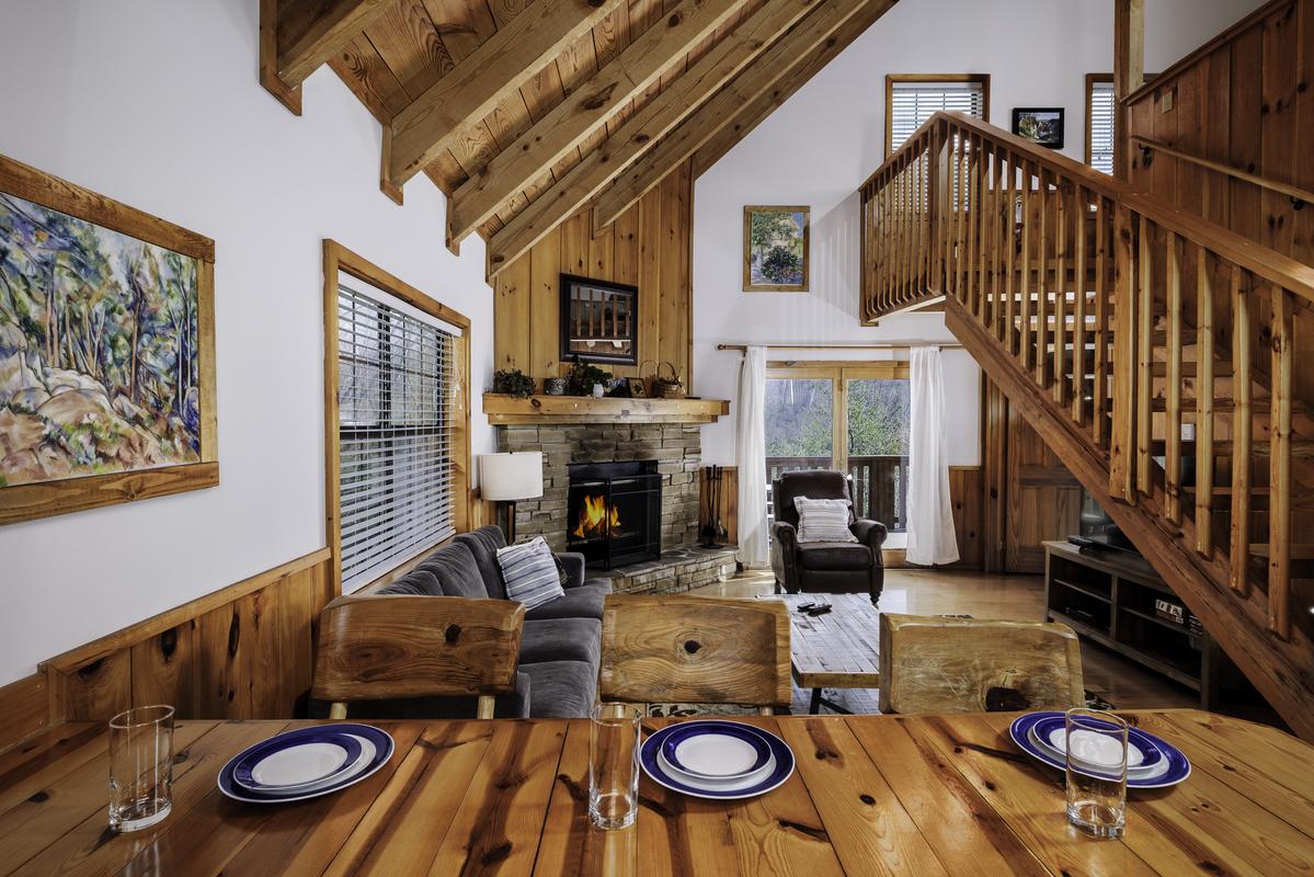 A Mountain Hideaway | Photo 17