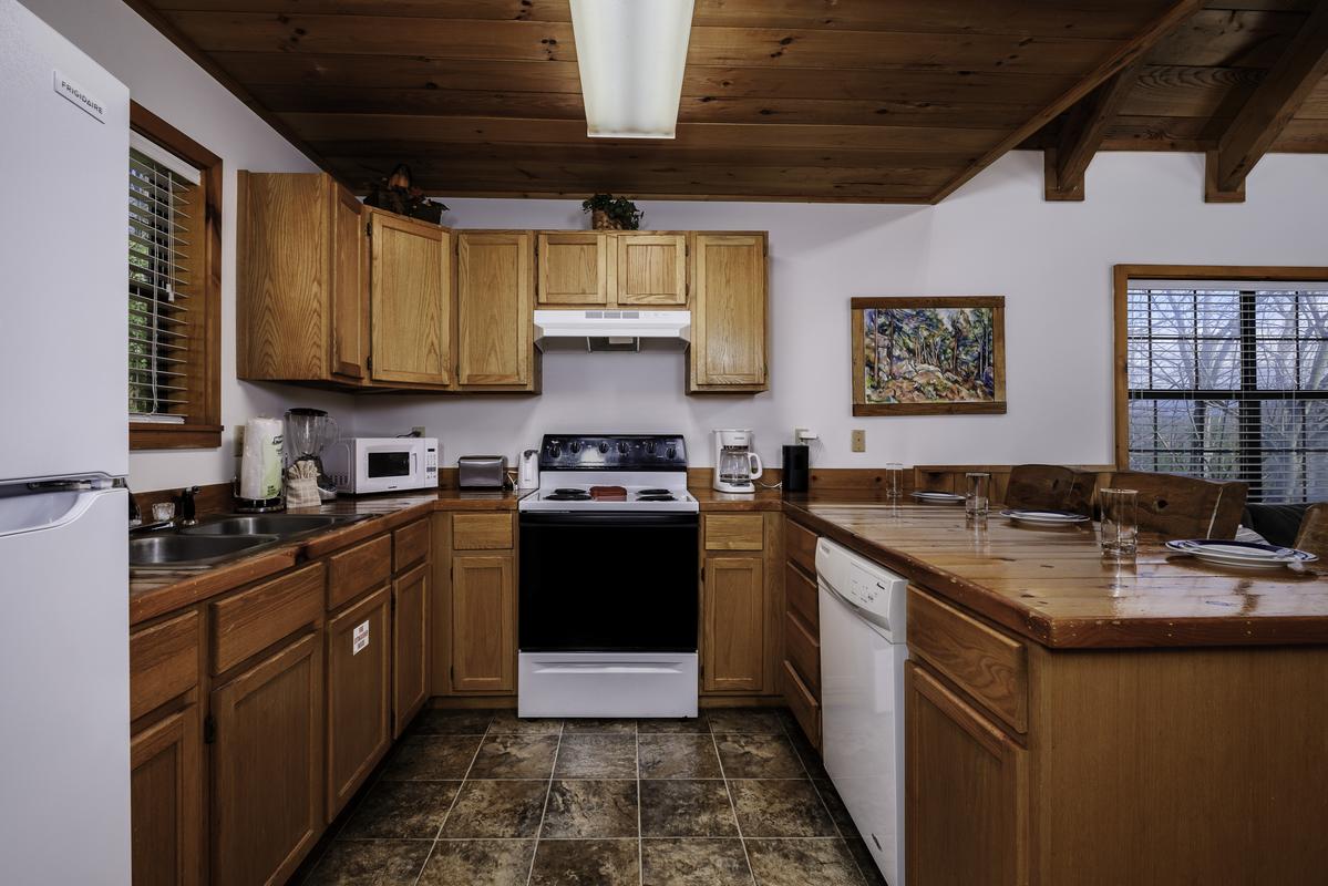 A Mountain Hideaway | Photo 14