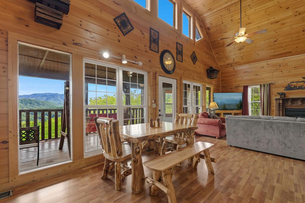 Cabin T | Photo 14