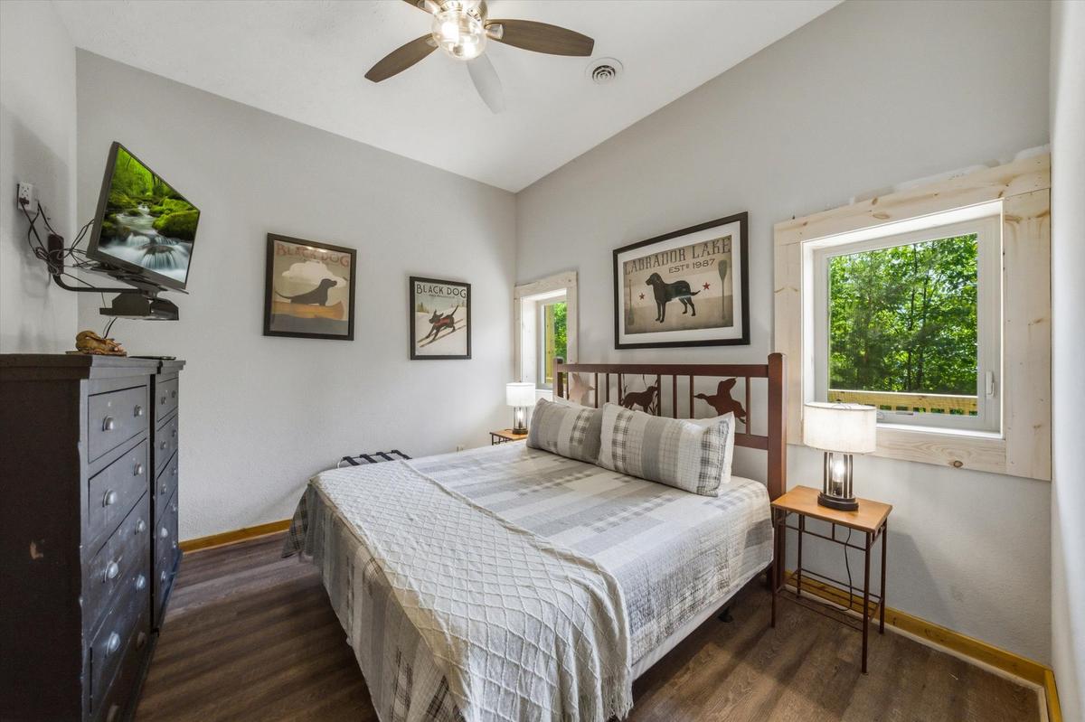 Evergreen Majesty Lodge | Photo 34
