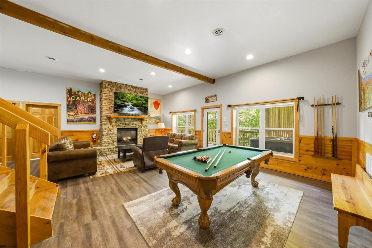 Evergreen Majesty Lodge | Photo 39