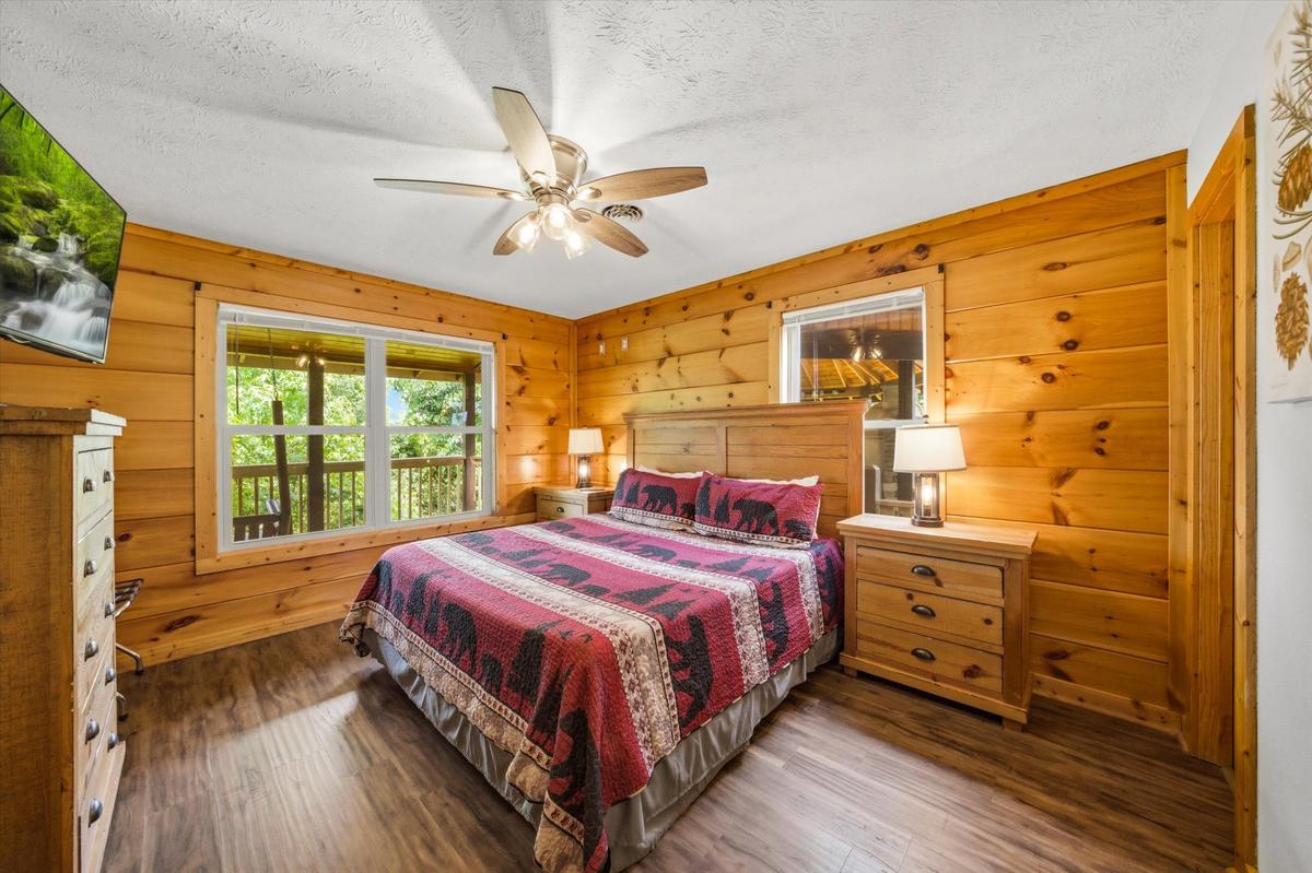 Evergreen Majesty Lodge | Photo 27