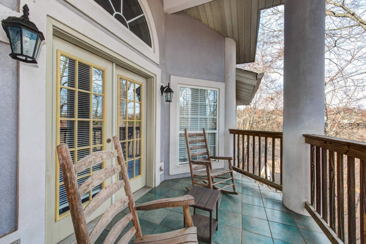 Gatlinburg Movie Mansion | Photo 24