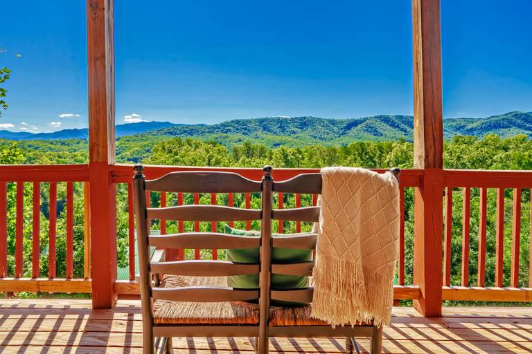 Amazing Rocky Top Views | Photo 3