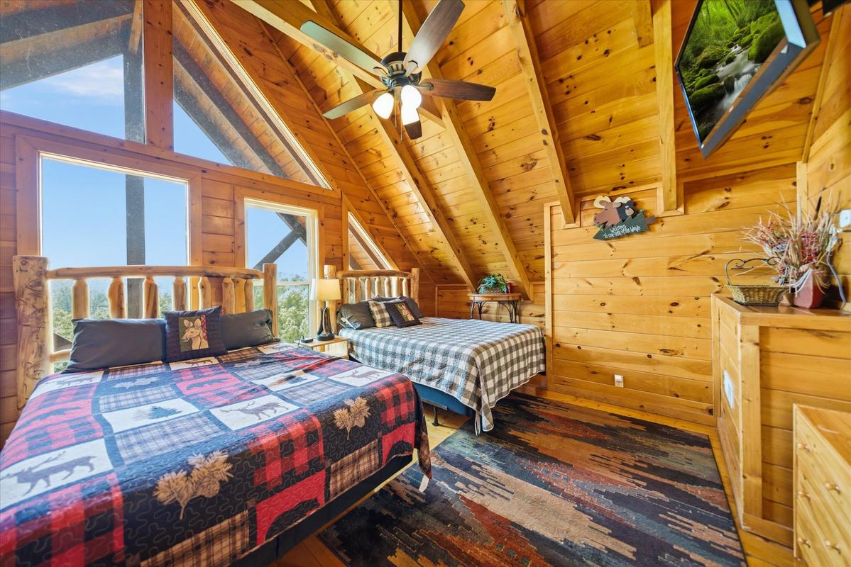 Amazing Rocky Top Views | Photo 27